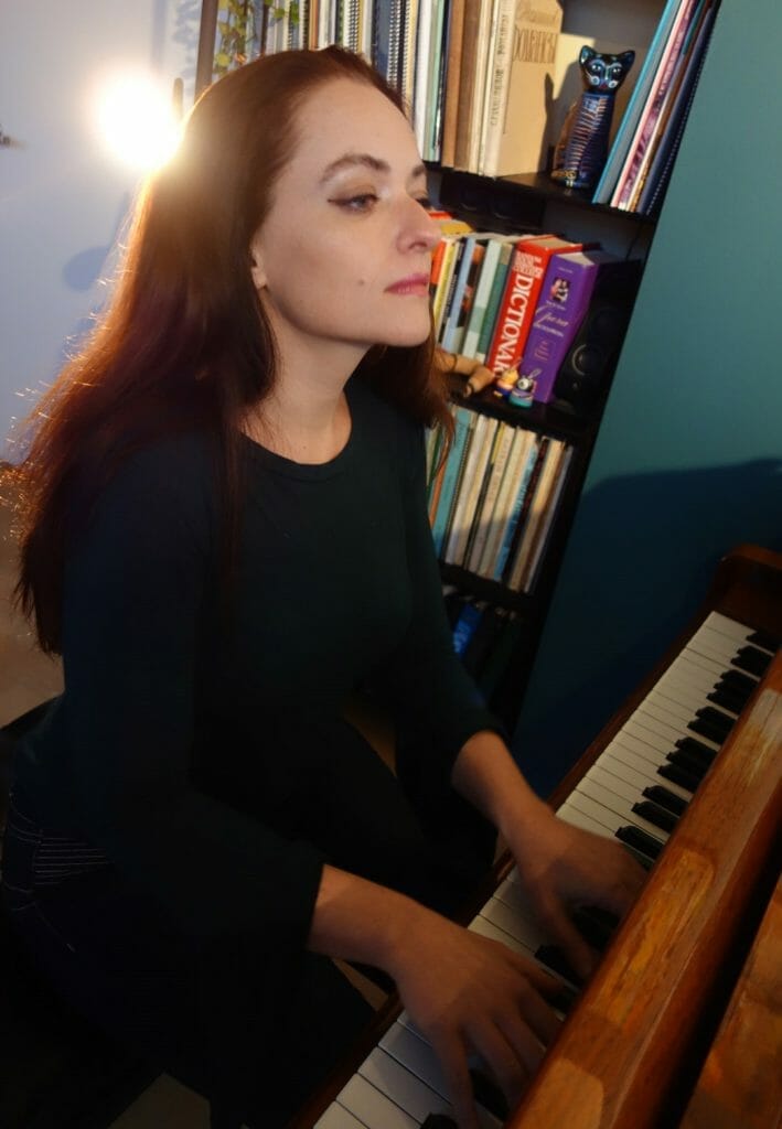 Meet Pianist YANA REZNIK