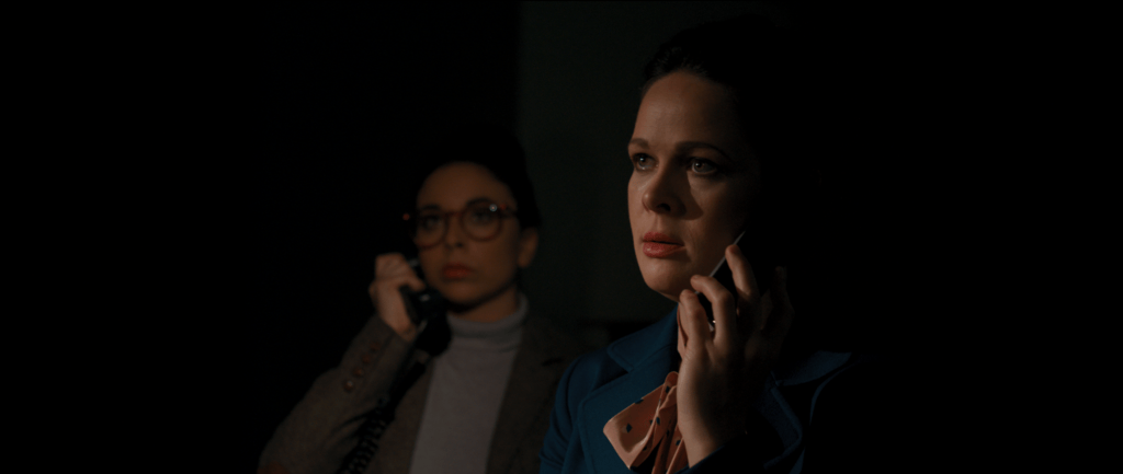 Dim the Fluorescents