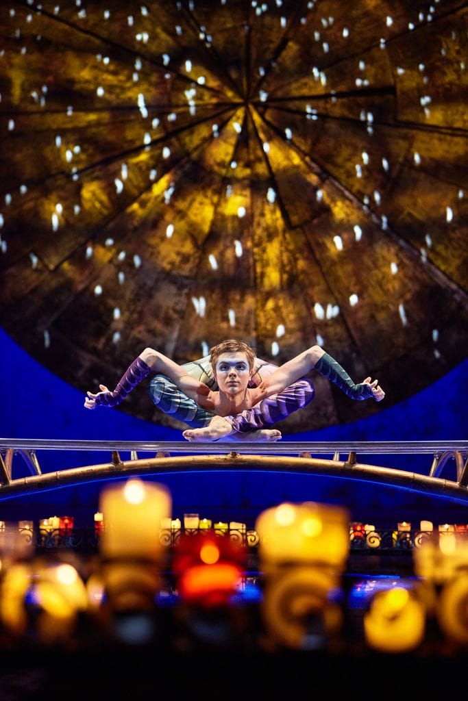 Cirque du Soleil LUZIA