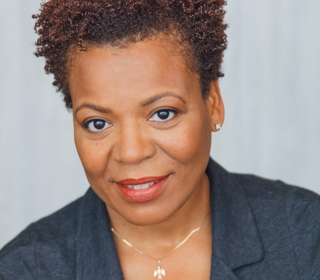 Artistic Home WEDDING BAND