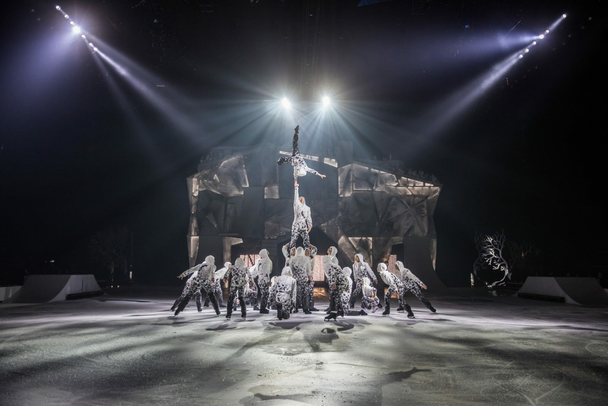 Cirque du Soleil CRYSTAL