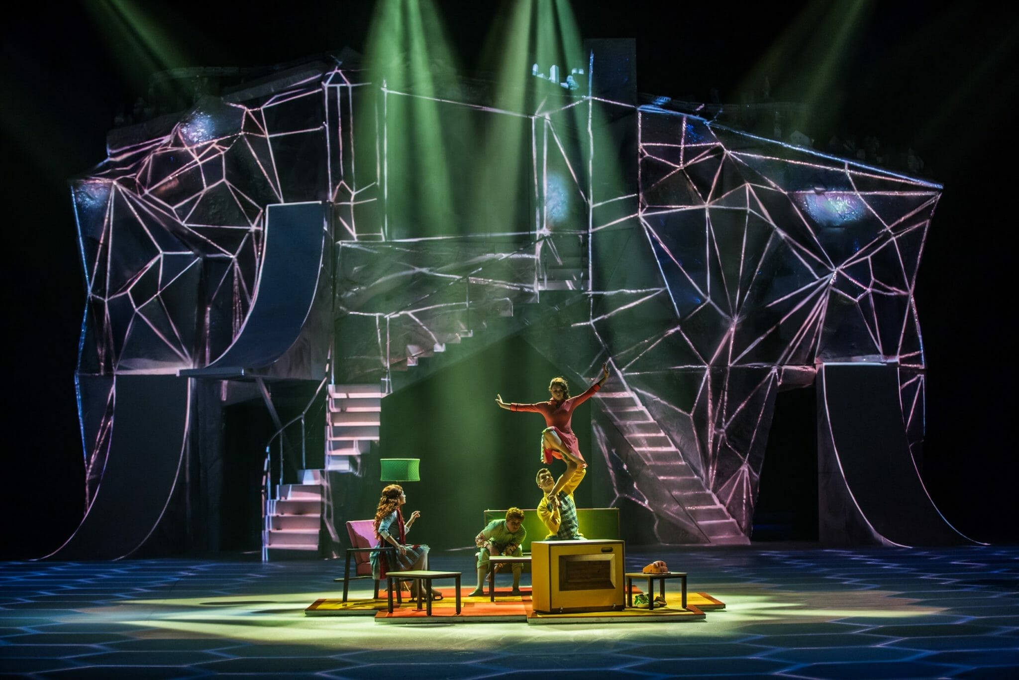 Cirque du Soleil CRYSTAL