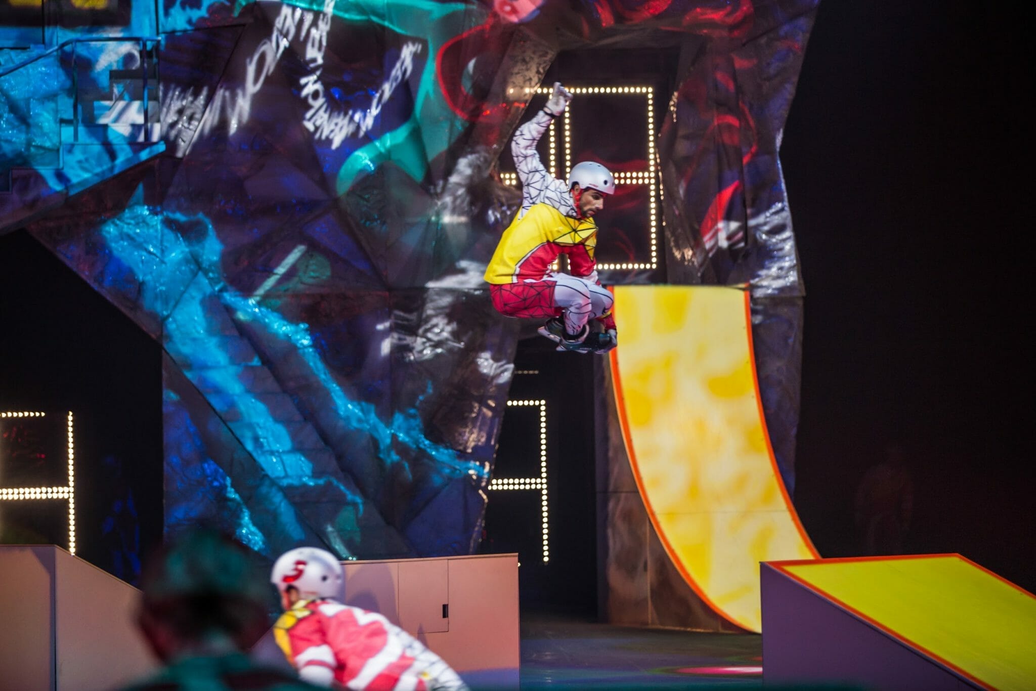 Cirque du Soleil CRYSTAL