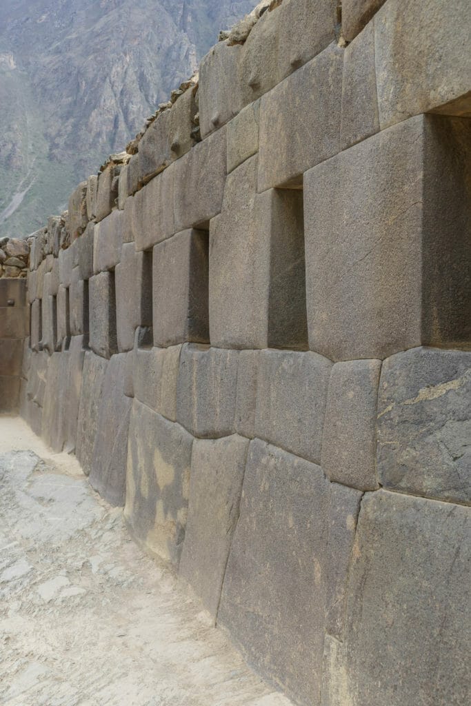 Ollantaytambo PERU