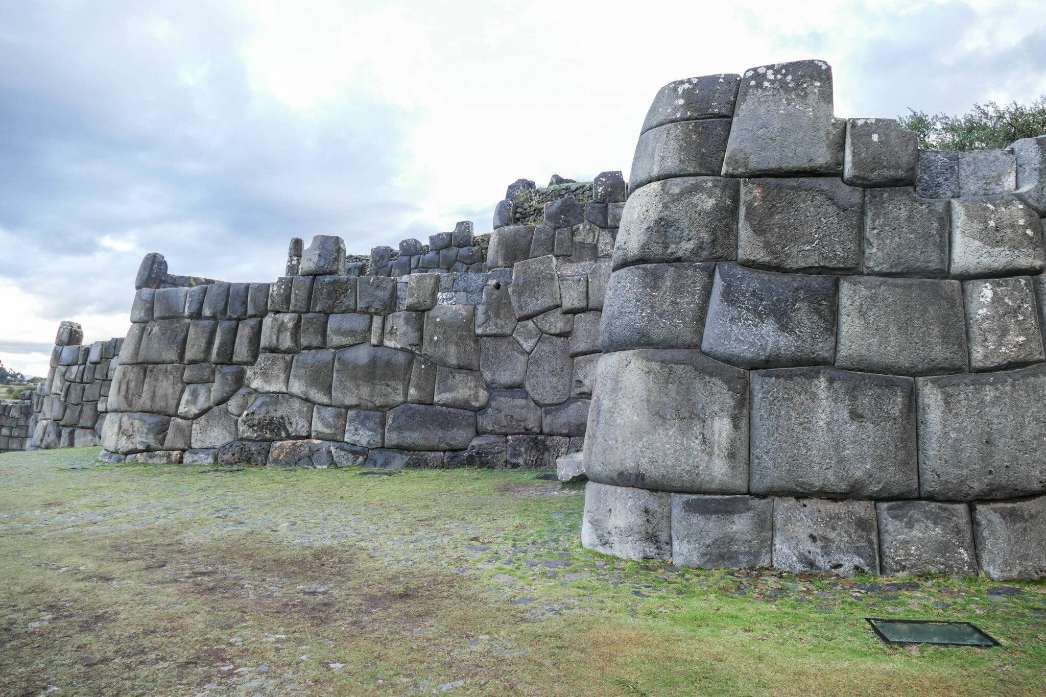 Sacsayhuaman PERU