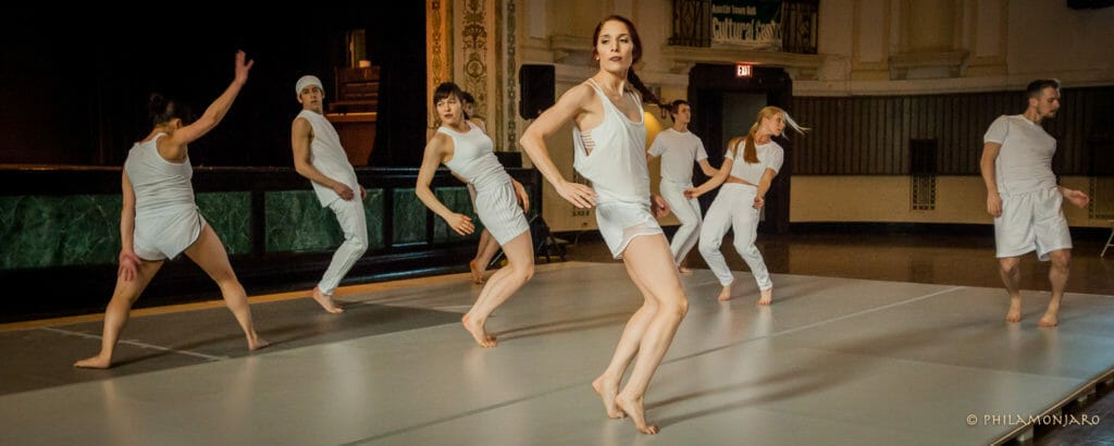 See Chicago Dance CHICAGO DANCE MONTH Preview
