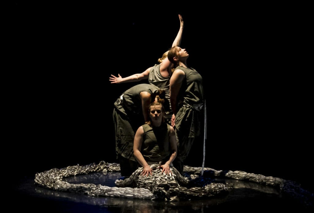 See Chicago Dance & Chicago Cultural Alliance MOVING DIALOGS: CULTURE IN MOTION