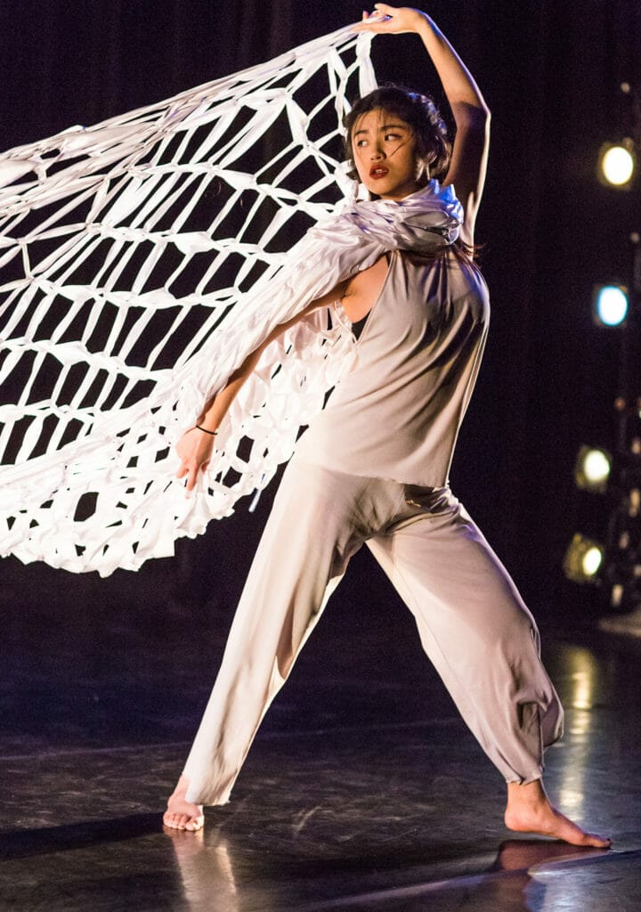 See Chicago Dance & Chicago Cultural Alliance MOVING DIALOGS: CULTURE IN MOTION