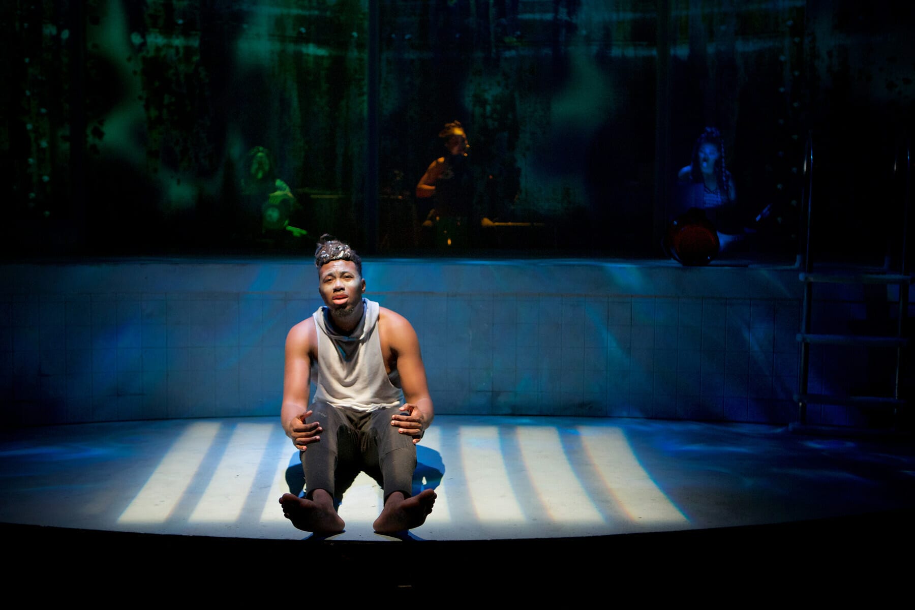 Sideshow Theatre TILIKUM