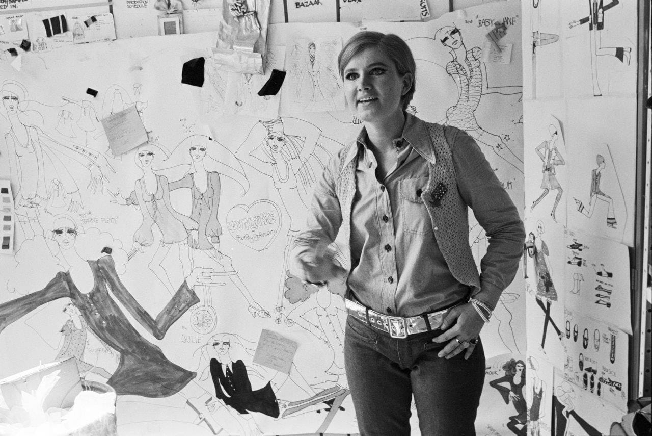 WOMEN: PORTRAITS 1960 – 2000 BY SUSAN WOOD