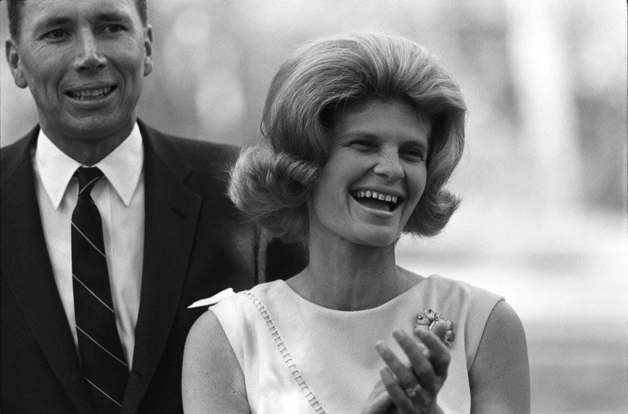 WOMEN: PORTRAITS 1960 – 2000 BY SUSAN WOOD