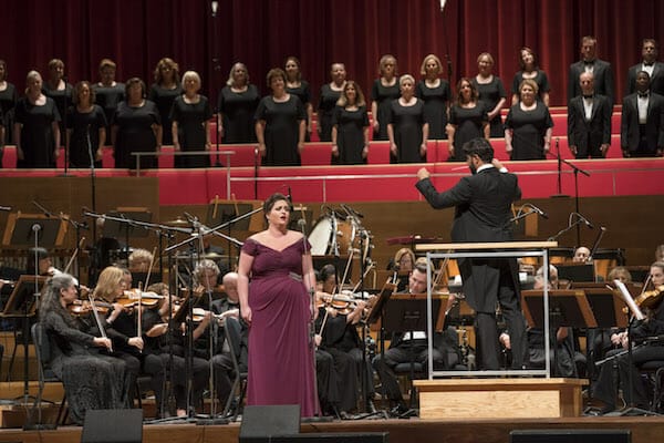 Lyric Opera STARS OF THE LYRIC OPERA