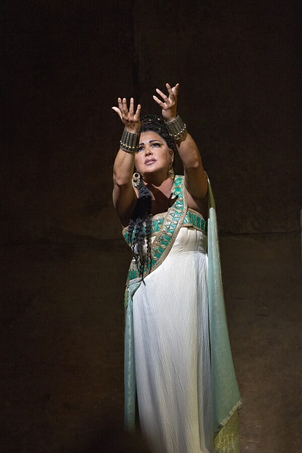 Met Opera HD AIDA