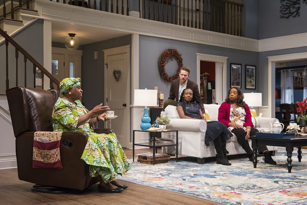 Steppenwolf Theatre FAMILIAR