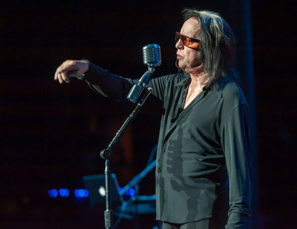 Revolution Hall TODD RUNDGREN: THE INDIVIDUALIST TOUR Preview
