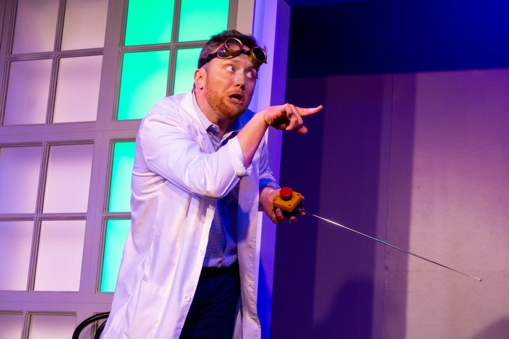 Second City DO YOU BELIEVE IN MADNESS