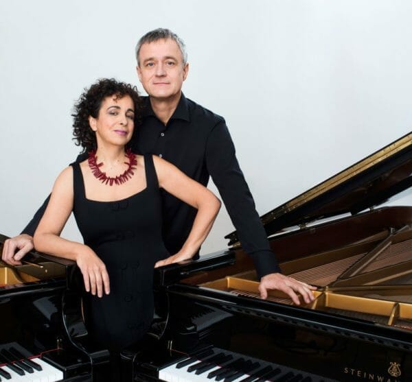 Universtity of Chicago DUO TAL & GROETHUYSEN