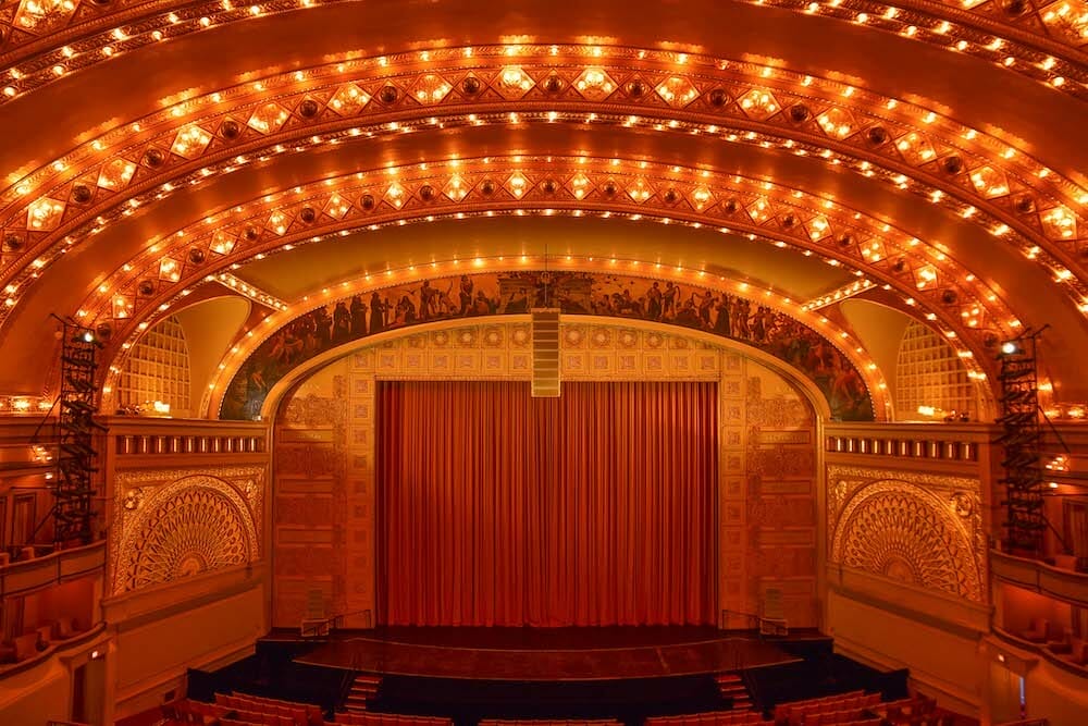 Auditorium Theatre HISTORIC THEATRE TOURS