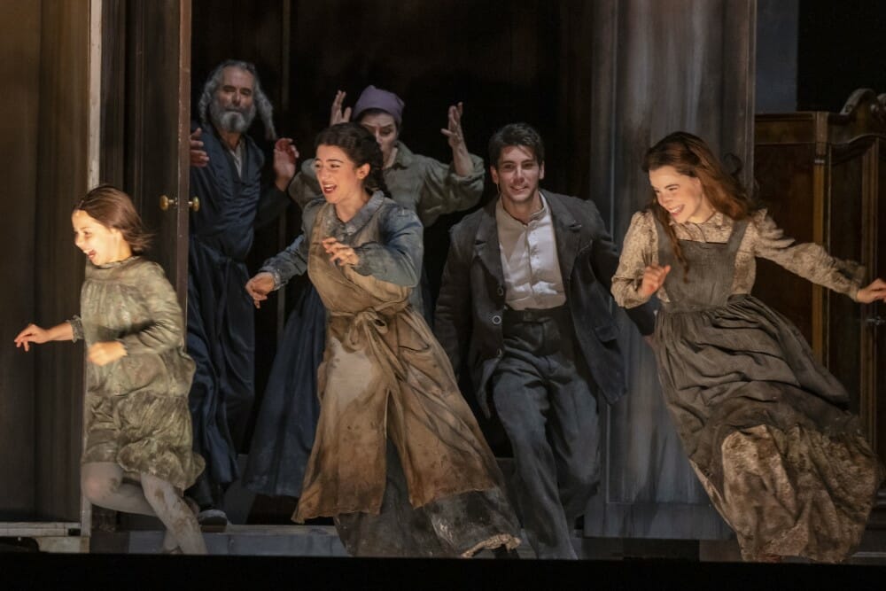 Lyric Opera of Chicago FIDDLER ON THE ROOF Review