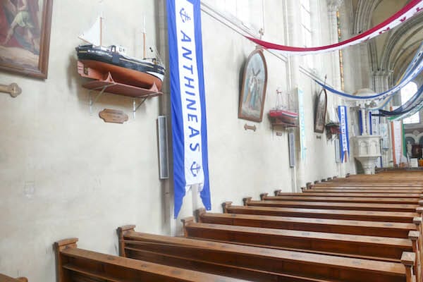 NORMANDY HIKING TOUR Arromanches to Port en Bessin