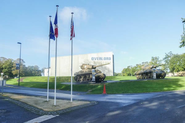 NORMANDY HIKING TOUR Port en Bessin to Colleville