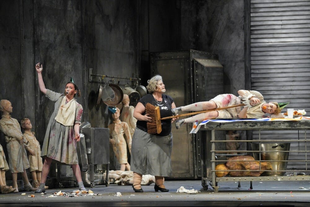 Lyric Opera of Chicago HANSEL AND GRETEL