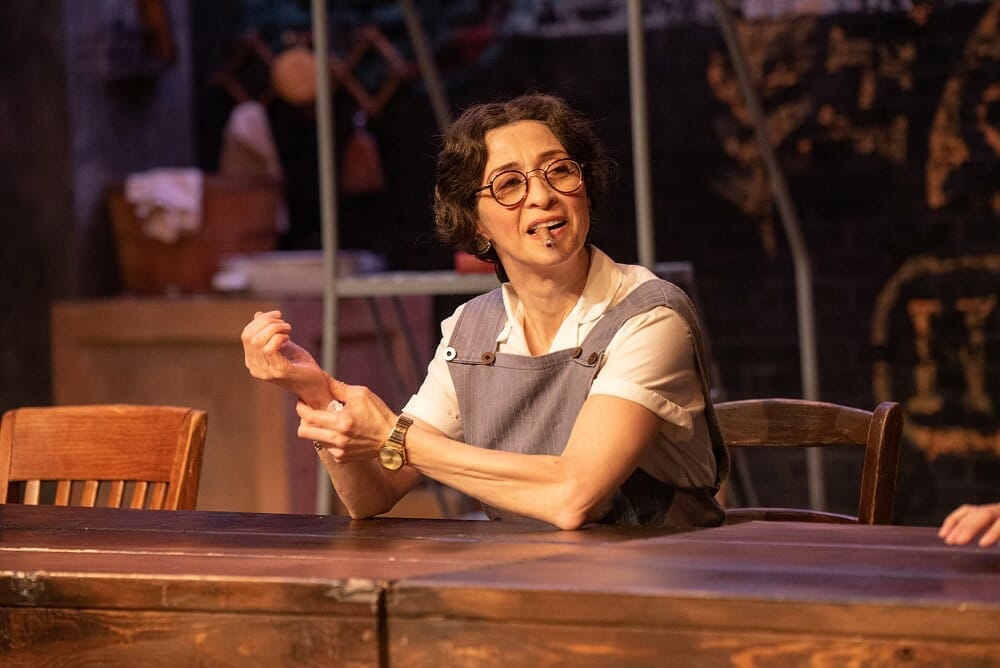 Remy Bumppo ANNA IN THE TROPICS