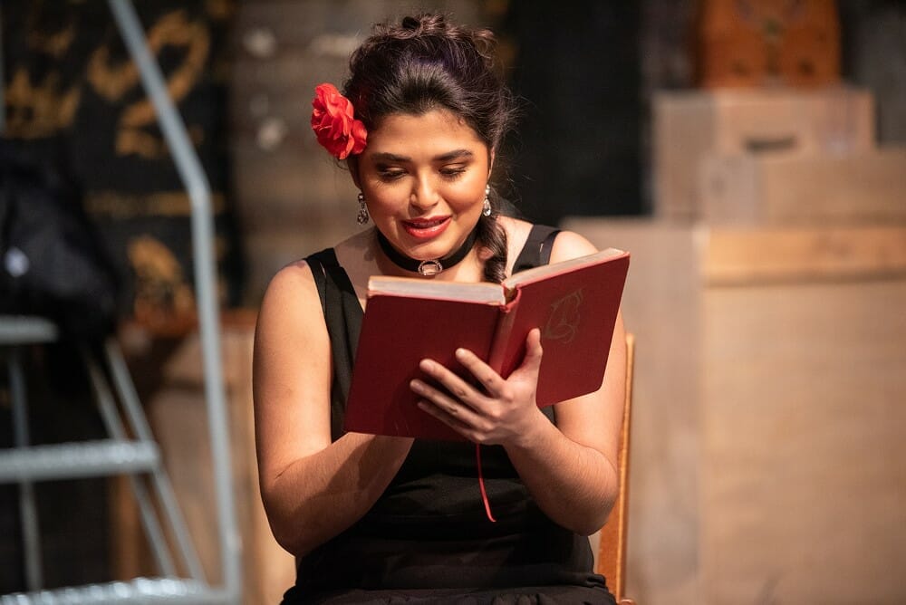 Remy Bumppo ANNA IN THE TROPICS