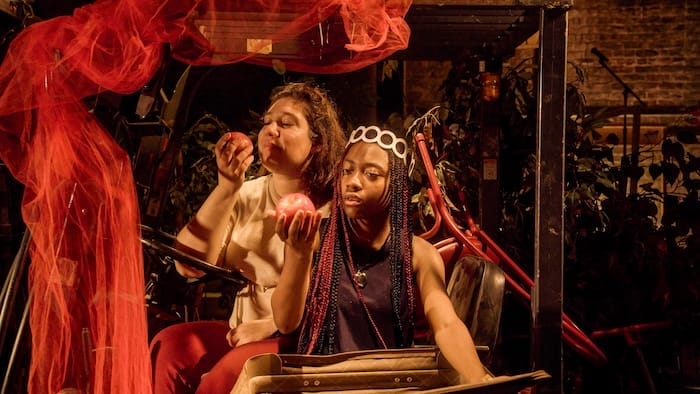 Theatre Y FRONTIERES SANS FRONTIERES